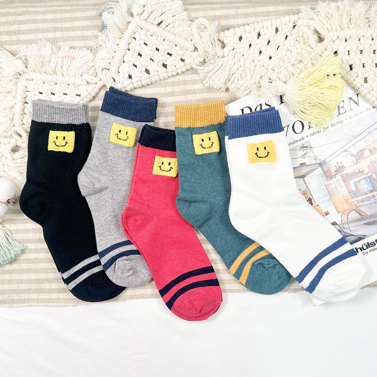 Women's Crew Fluffy Coloring Stripe Socks