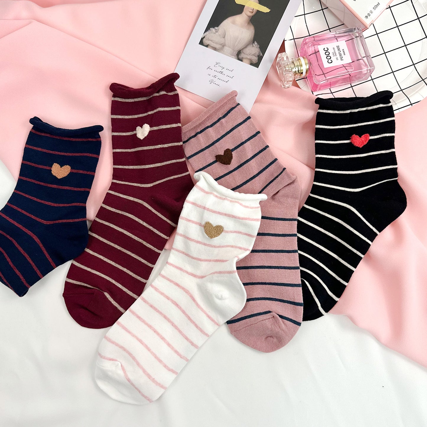 Women's Crew Rolling Heart Socks