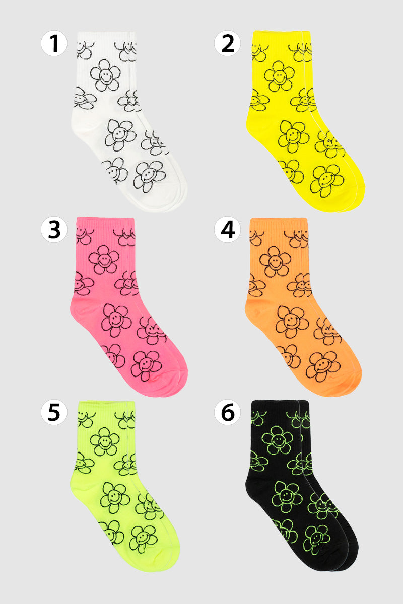 Women's Crew Line Smile Flower Socks