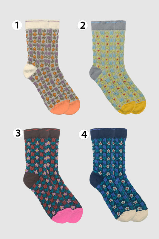 Women's Crew Retro Flower Deco Socks