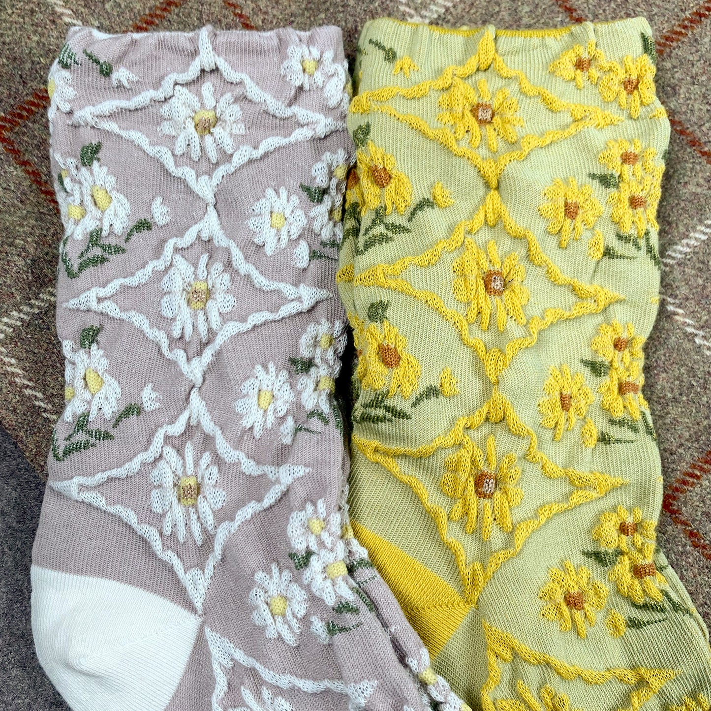 Women's Crew Mori Fleur Flower Socks