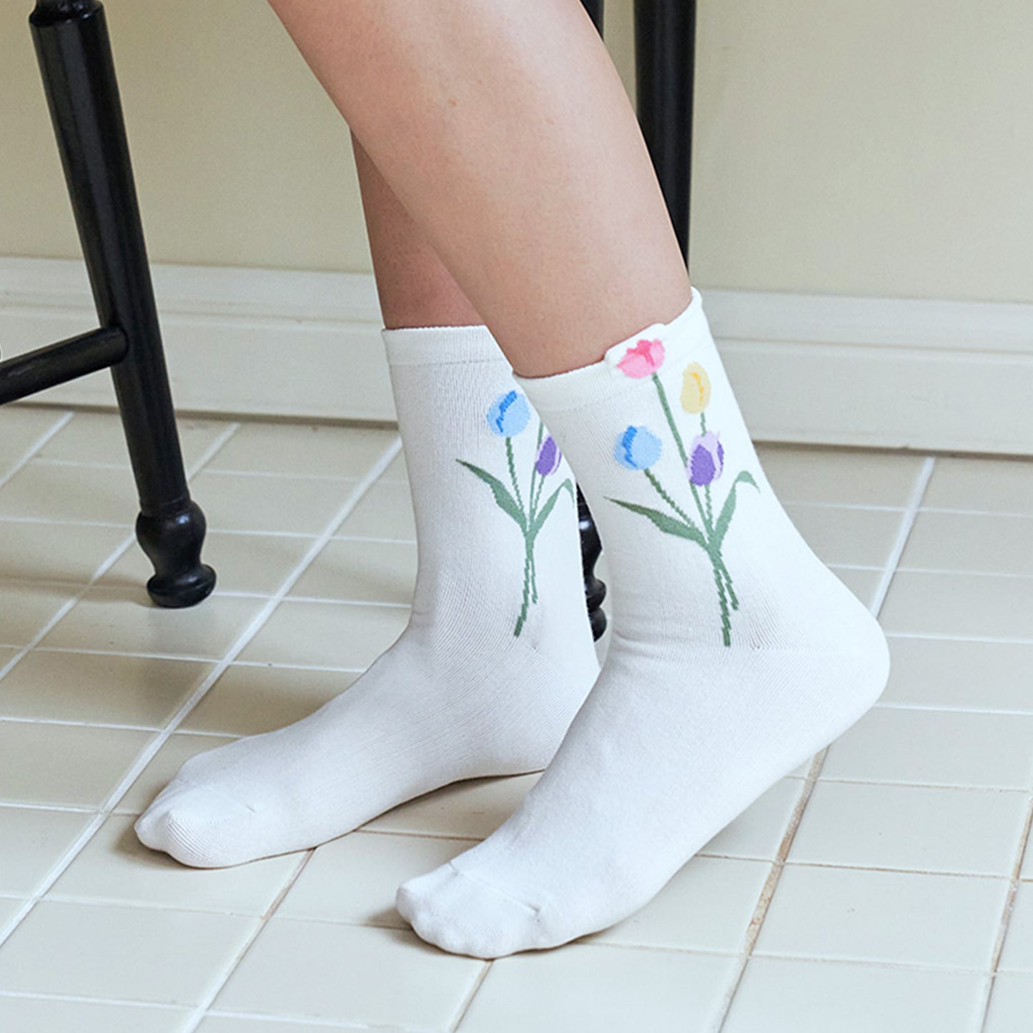 Women's Crew Tulip Flower Socks