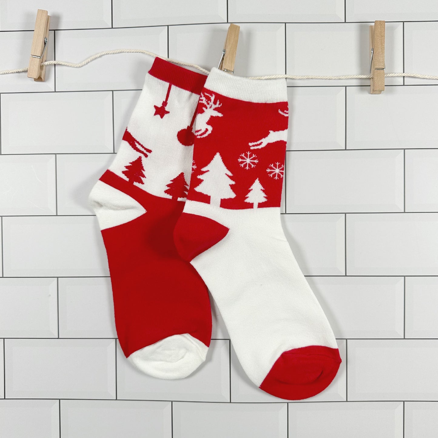 Women's Crew Winter Ornament Socks