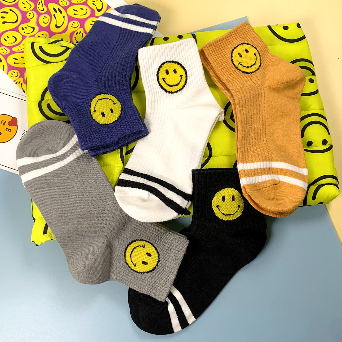 Women's Crew Smile AA Socks